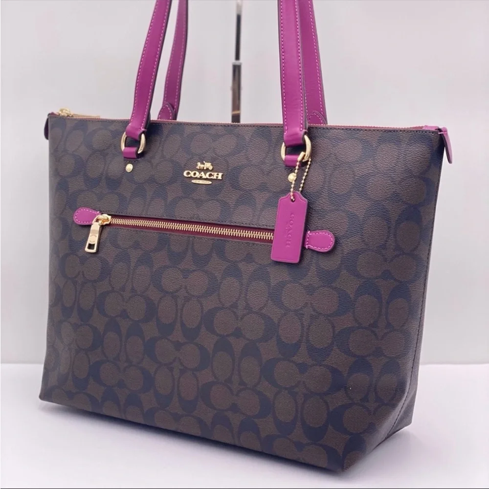 Coach Gallery Tote In Signature Canvas New - Picture 4 of 15